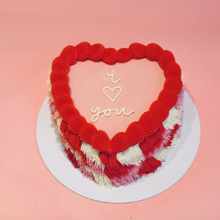 The Audrey - Shaggy Heart Cake (LONDON ONLY)