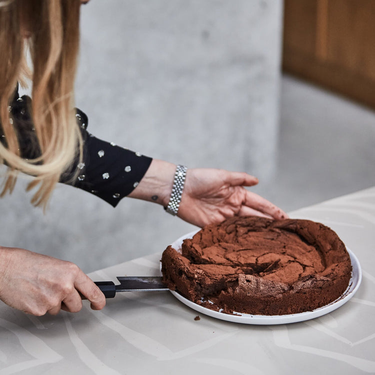 Flourless Chocolate Souffle cake (LONDON ONLY)